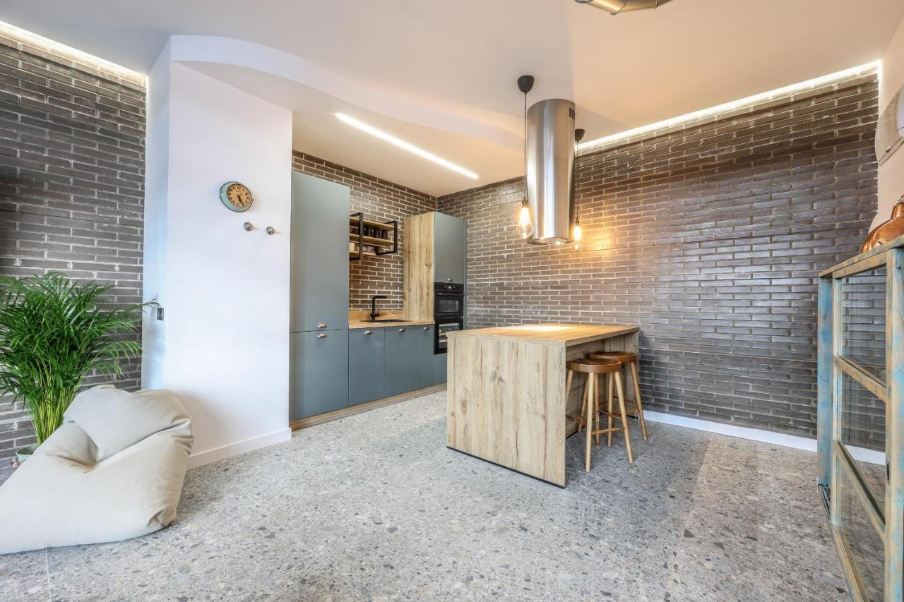 Loft Reformado Industrial Appartamento Madrid Esterno foto