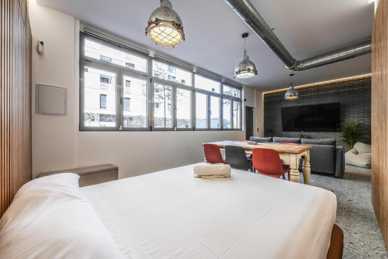 Loft Reformado Industrial Appartamento Madrid Esterno foto