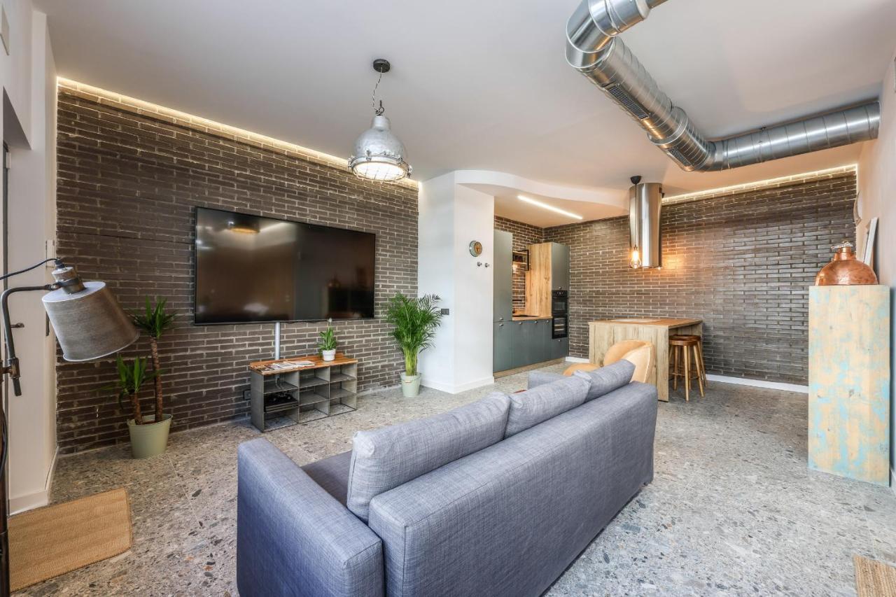 Loft Reformado Industrial Appartamento Madrid Esterno foto